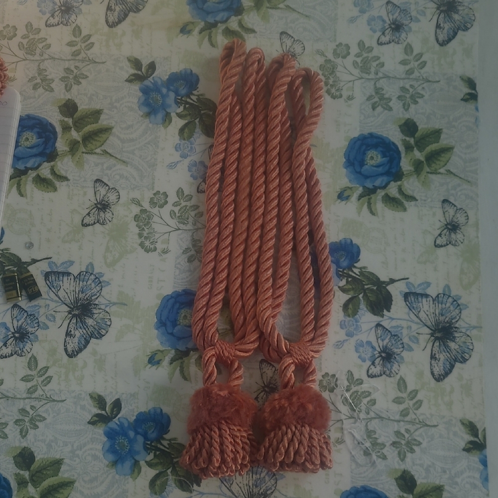 Set Of Decorative Elegant Coral Curtain Tiebacks With Tassels